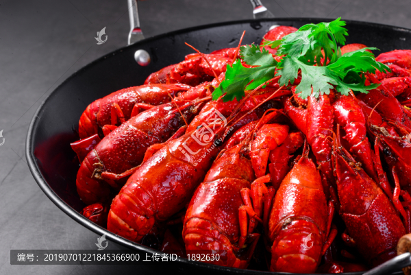 高清油燜麻辣小龍蝦