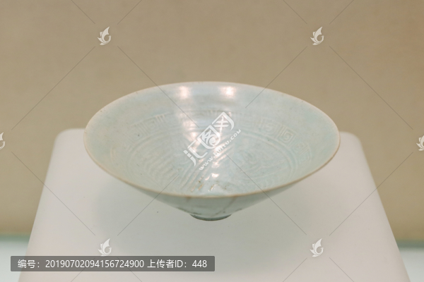 南宋青白瓷斗笠碗