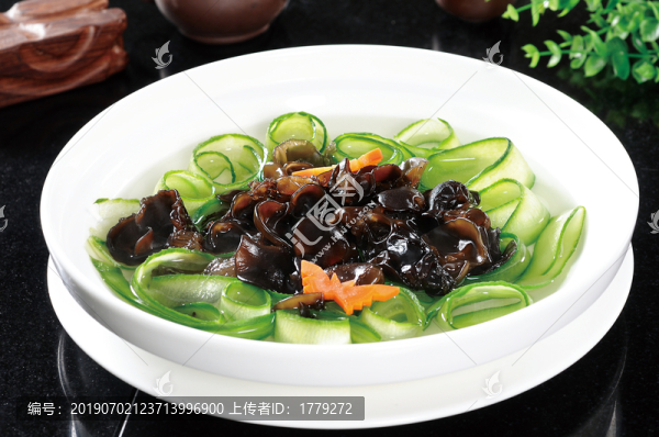 木耳煮瓜青