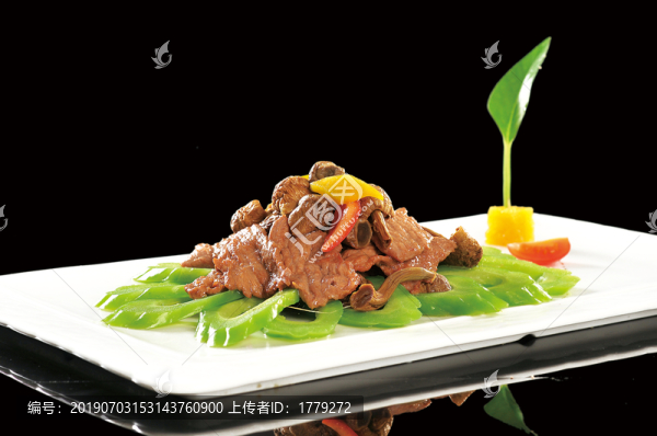 松茸菌雪花牛肉