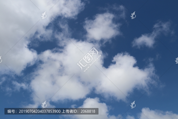 藍(lán)天白云