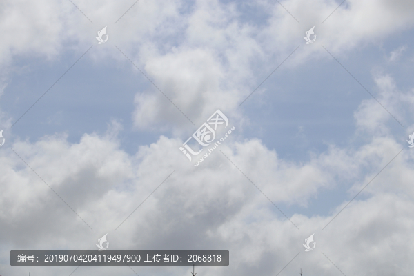 藍(lán)天白云