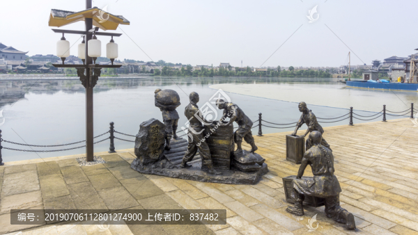 銅官窯古鎮(zhèn)湖畔雕塑