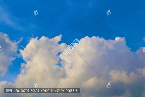 藍(lán)天白云