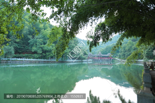 青山綠水