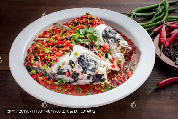 剁椒魚頭