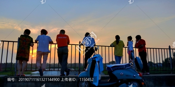 晚霞美