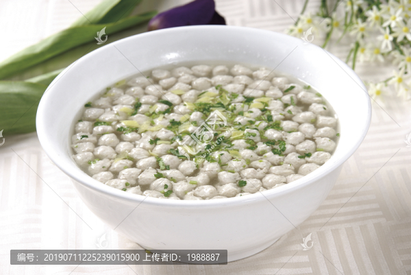 生汆丸子湯