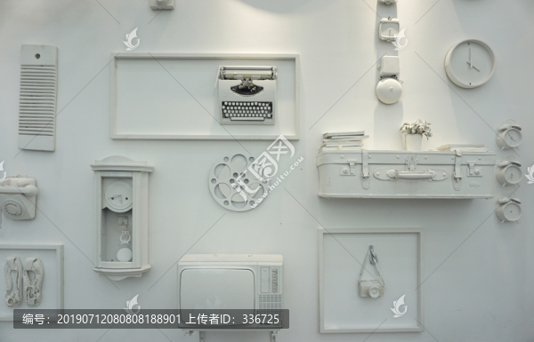 上世紀(jì)老物件古董家具展示文化墻