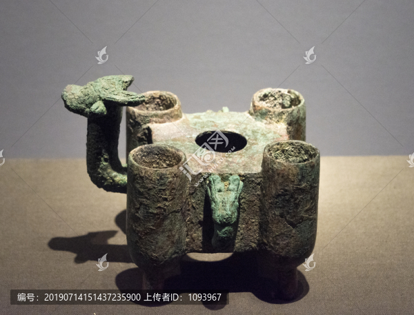 四足調(diào)色器
