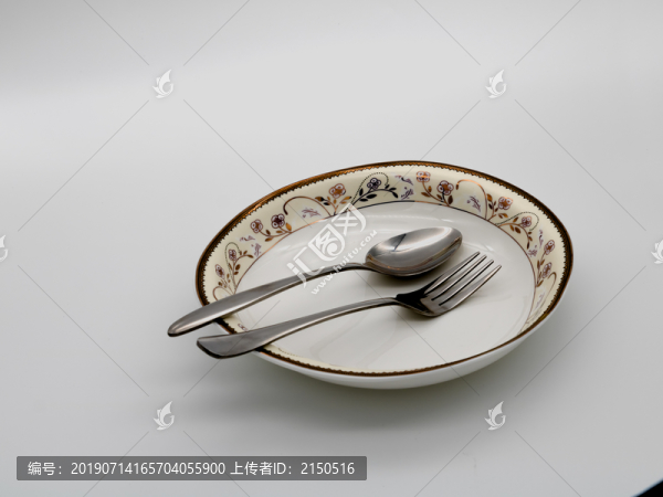 瓷器餐具瓷盤鋼勺子及叉子