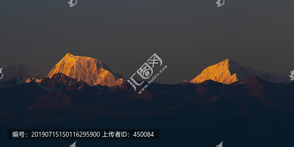 天山