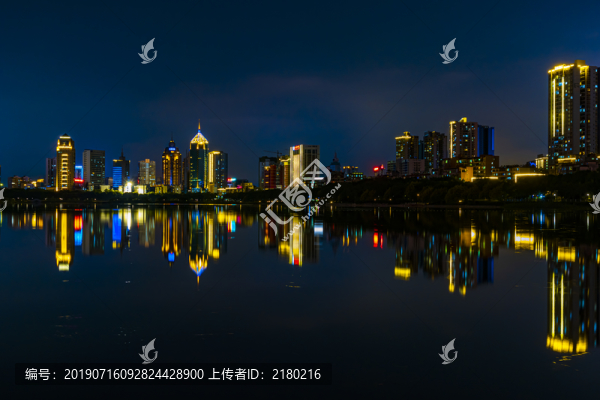 南寧南湖公園夜景
