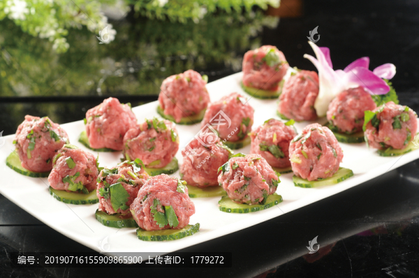 香菜牛肉丸