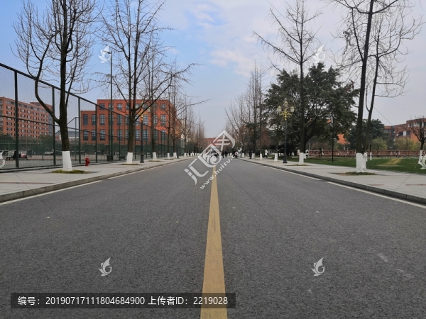 西南民族大學(xué)道路