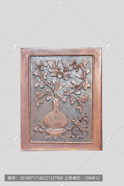 雕花門(mén)窗