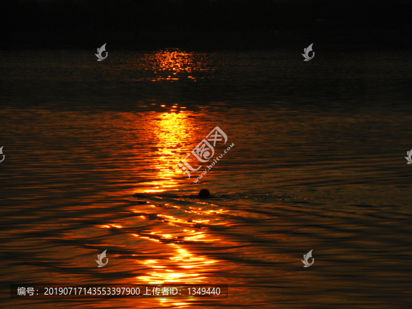 閩江夕陽