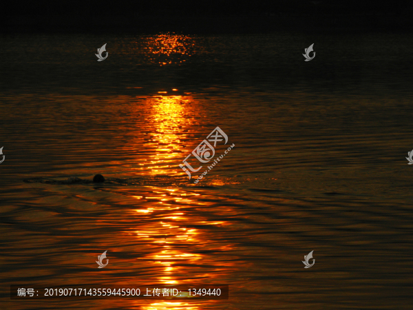閩江夕陽(yáng)