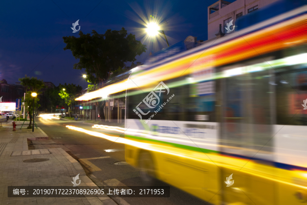 公交車