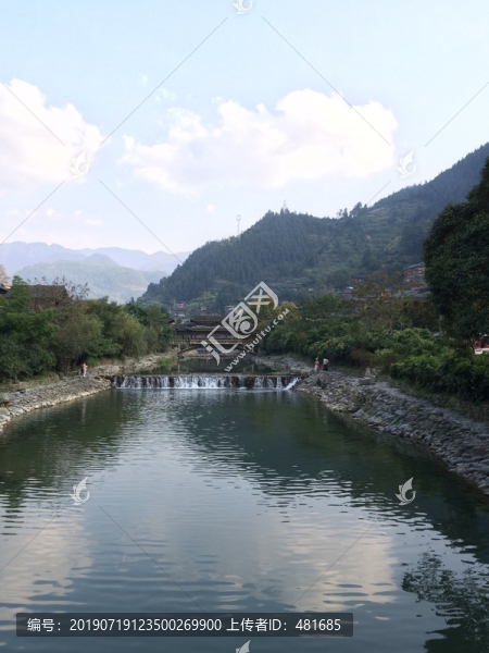 小橋流水人家
