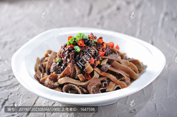 涼拌毛肚