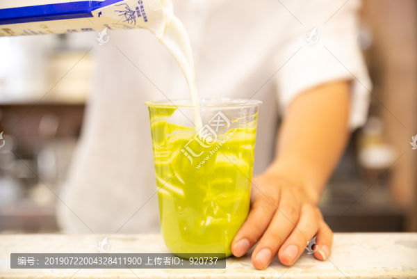 制作奶茶
