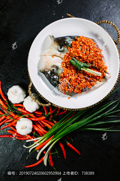 剁椒魚(yú)頭