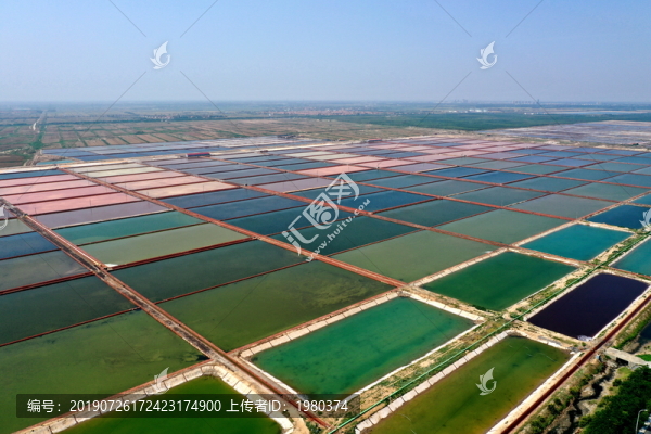 海鹽制鹽鹽池鹽田曬鹽濰北鹽場(chǎng)
