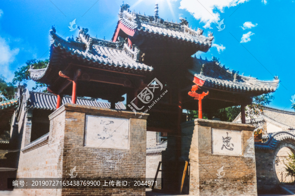 伯靈翁廟戲樓