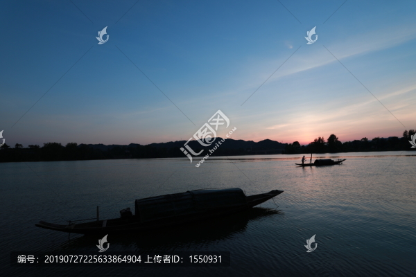 夕陽剪影
