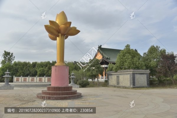 蓮花雕塑