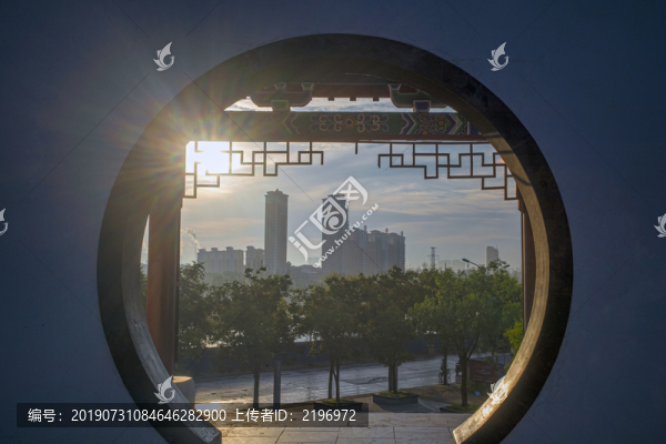 信慢龜山風(fēng)光