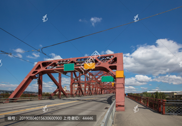 波特蘭百老匯鐵橋