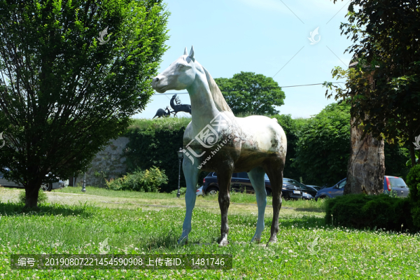馬雕塑