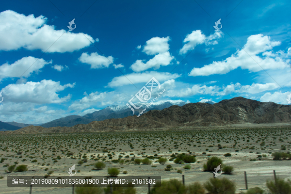 柴達(dá)木無人區(qū)戈壁風(fēng)景