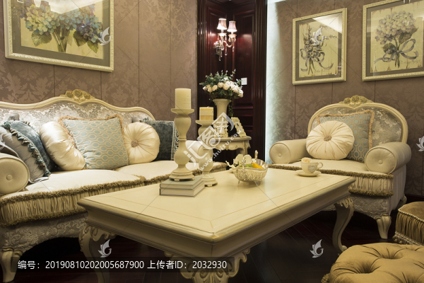 豪華沙發(fā)