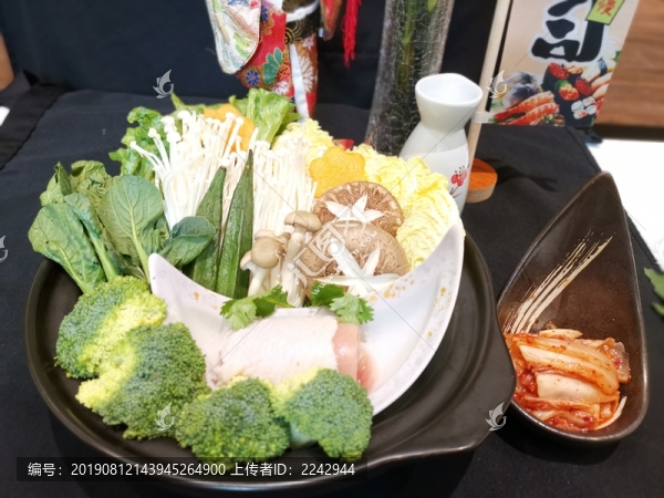 雞肉泡菜鍋