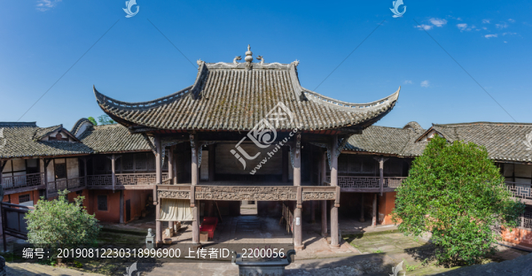 戲臺(tái)