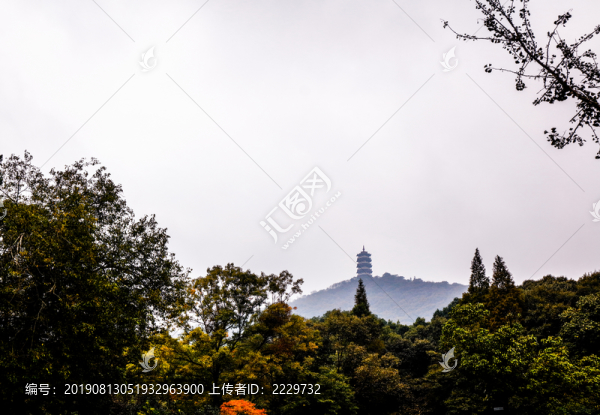 襄陽(yáng)古隆中