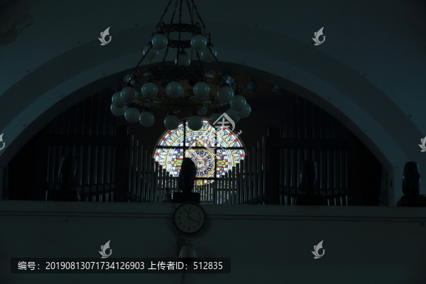 基督教玻璃花窗