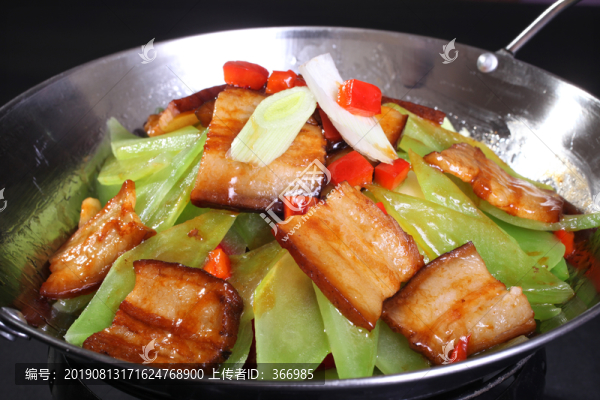 干鍋萵筍臘肉