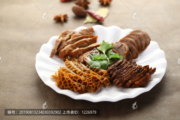 鹵水拼盤