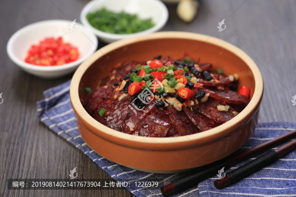 蒸香腸