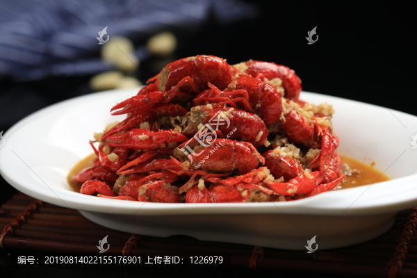 手抓龍蝦