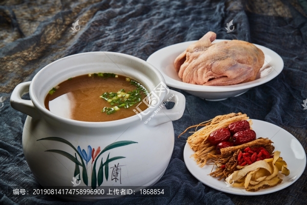 滋補(bǔ)乳鴿湯