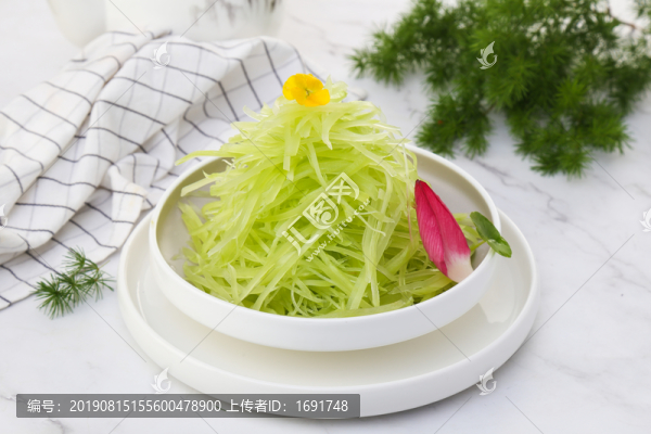 涼拌萵筍絲