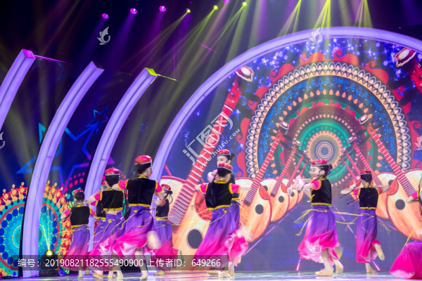 電視臺演播廳少兒舞蹈表演