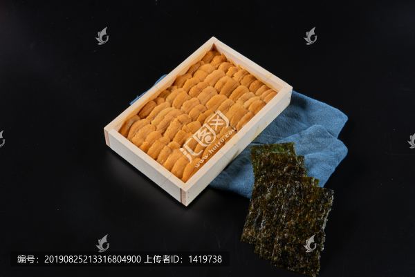 日料刺身海膽