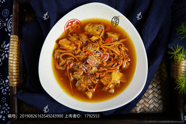 藥材湯