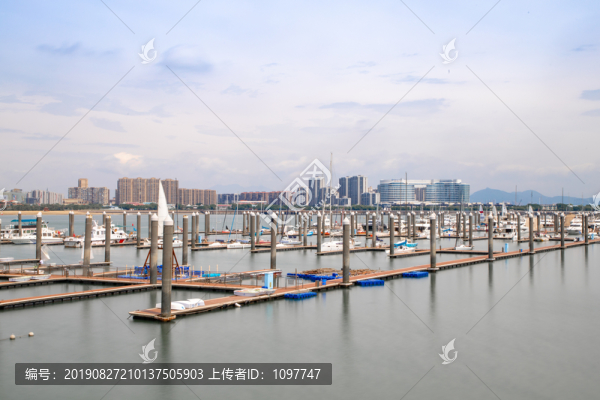 五緣灣帆船港